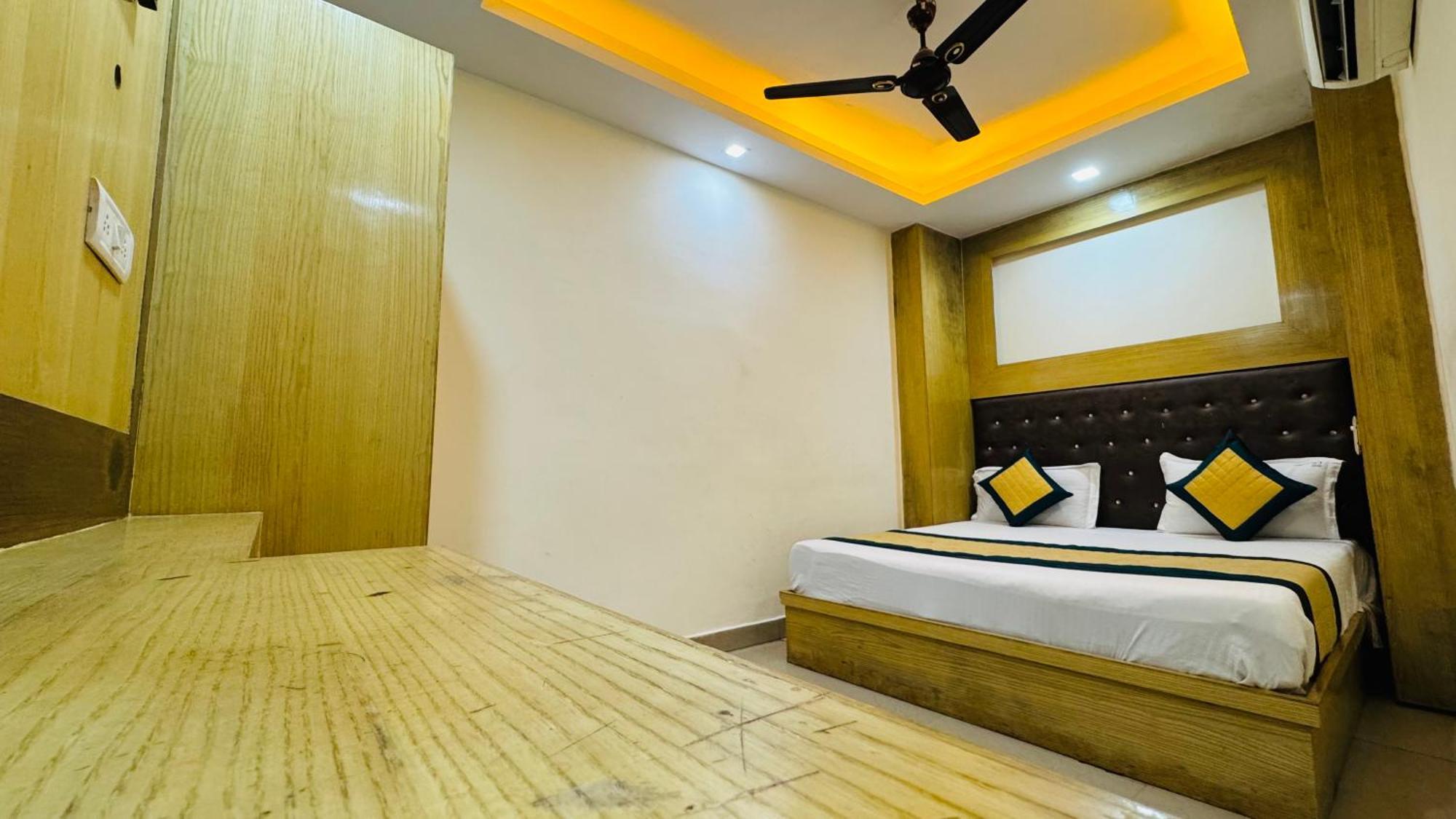 Cottage Lord Krishna Walking Distance From New Delhi Railway Station Exterior foto