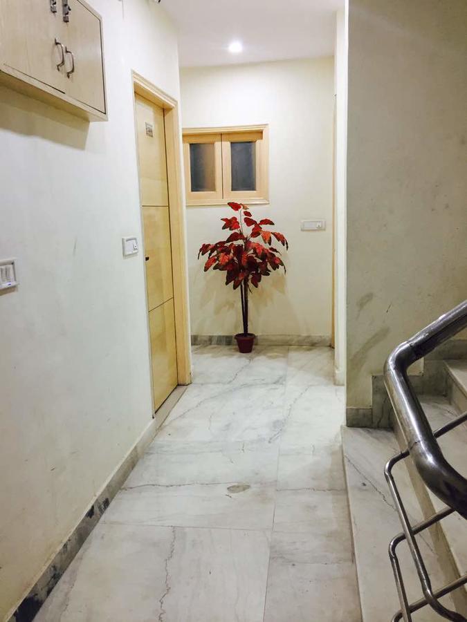 Cottage Lord Krishna Walking Distance From New Delhi Railway Station Exterior foto